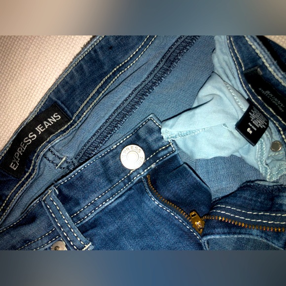 Express Jeans - Picture 3 of 3